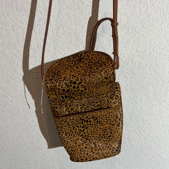 SOLD.  Madewell Women's Brown The Memphis Crossbody Bag NWT - Picture 4 of 9